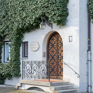 Gaestehaus Englischer Garten Hotel Munich